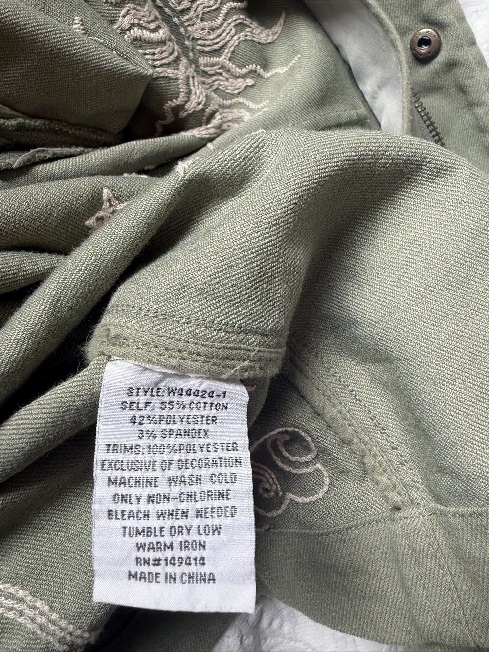 Johnny Was Olive Green Utility Jacket with White Celestial Embroidery - Picture 6 of 6